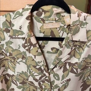 Kate Hill Camouflage silk Button-Down Shirt in Green and Brown